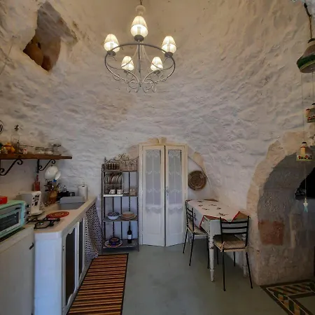 Trullo Pietrapoesia Dom wakacyjny