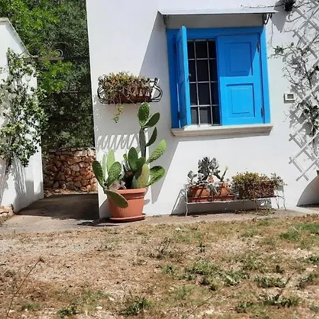 Trullo Pietrapoesia Semesterbostad *
